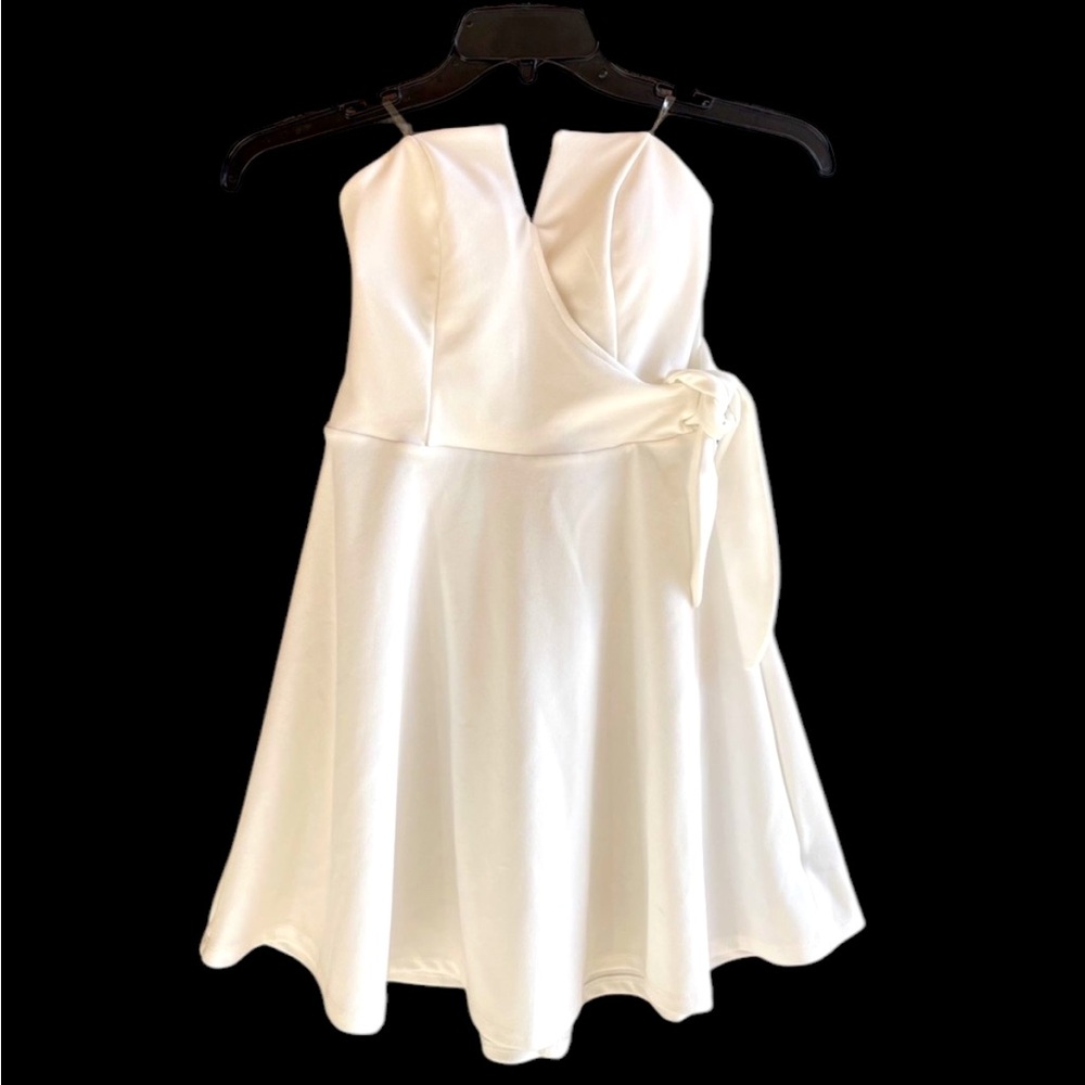 Trixxi White Sleeveless Party Dress Size Small